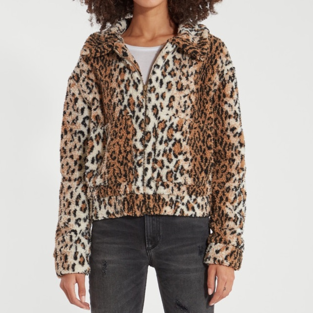4SI3NNA - 4 Sienna Noelle Cheetah Print Sherpa Zip Up Bomber Jacket - Medium